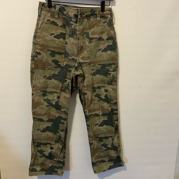 Free People We The Free  Women’s Size 28 Remy Capri Camo Pants boho street outdo - Picture 5 of 15